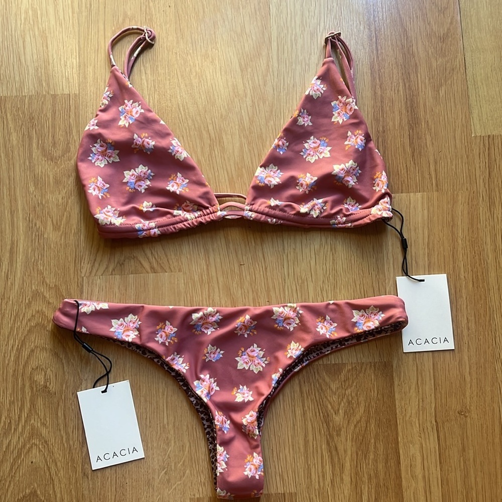 Acacia swimwear bikini set in dulce print size Gigi top Hookipa bottom